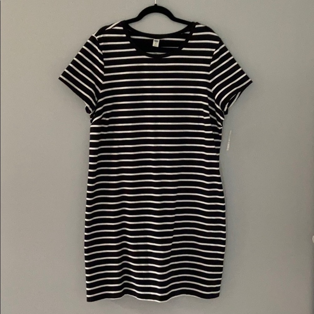 Black and white stripe tee shirt dress